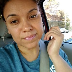 Meet your Posher, Nelly